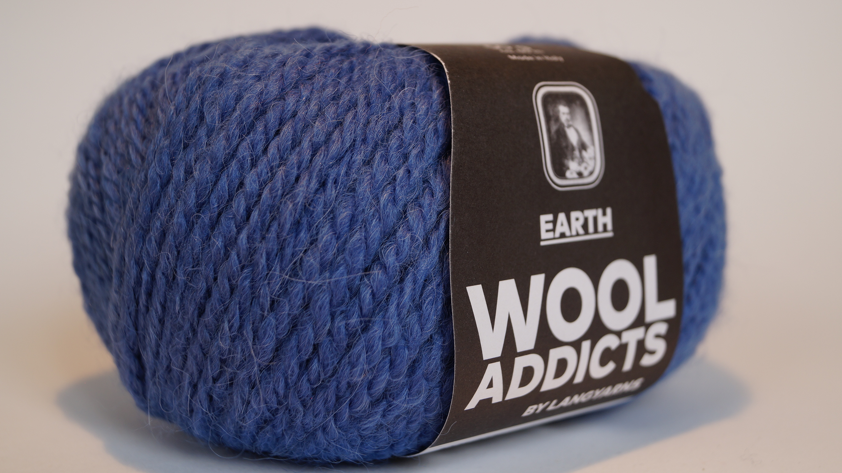 Lang Yarns Earth wool addict