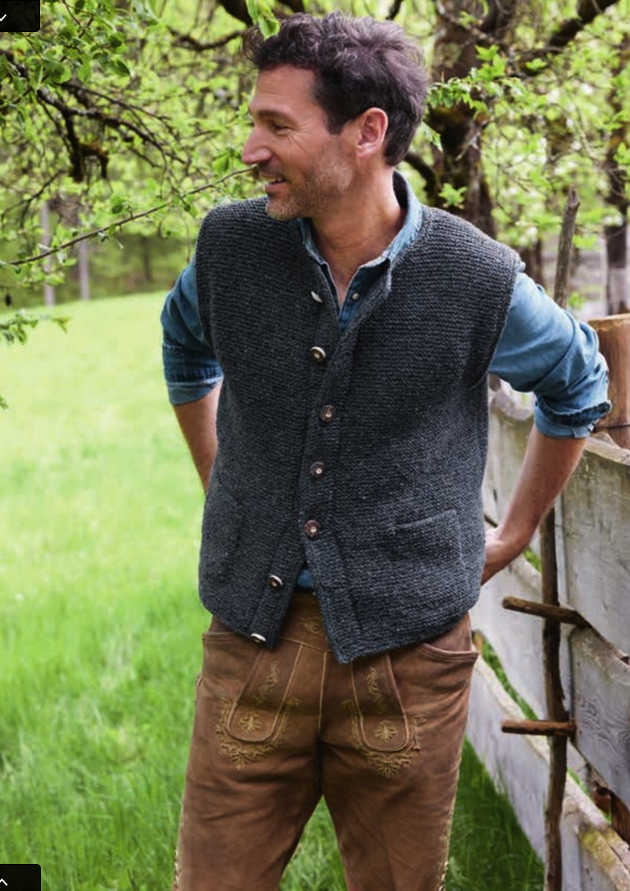 Screenshot-2023-06-05-at-14-13-04-TRACHTEN-No-8-2023-LANA-GROSSA