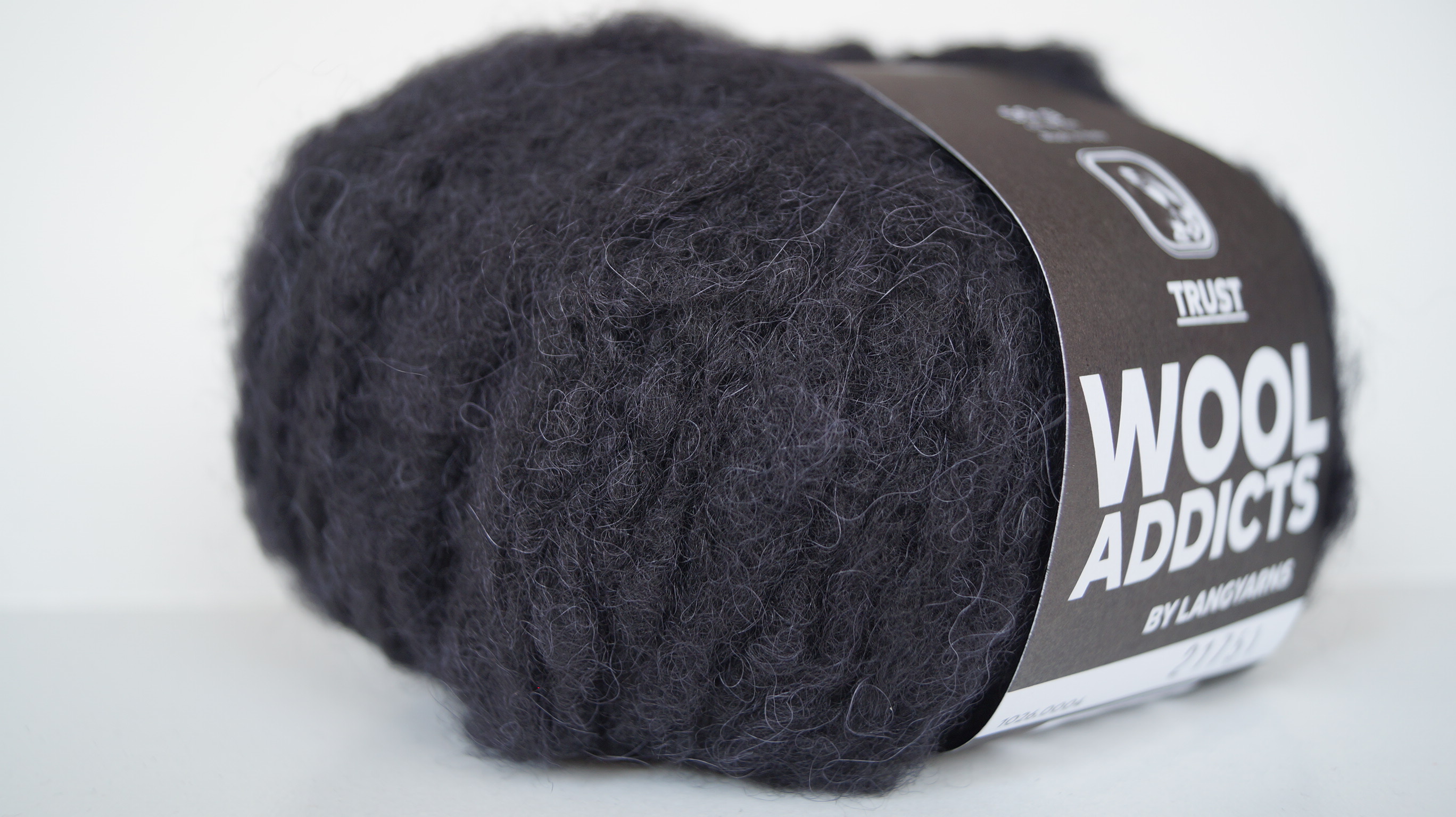Lang Yarns Trust wool addicts